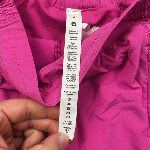 Lululemon Hotty Hot High-Rise Skirt
Sonic Pink Women’s Sz 4 - Picture 9 of 11